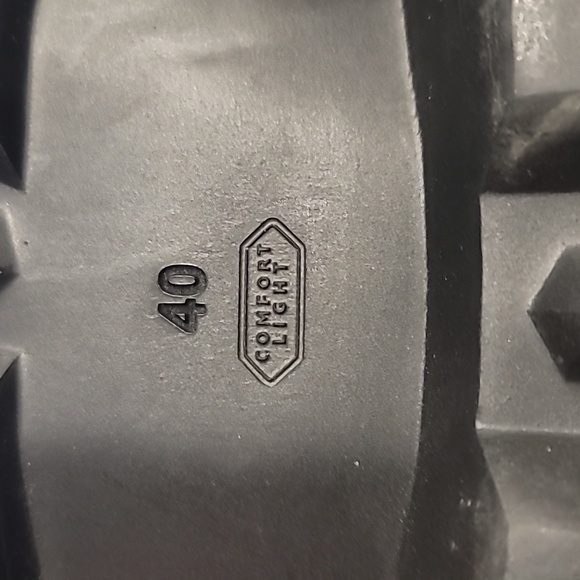 ZARA FLAT LEATHER BOOTS - Picture 3 of 7